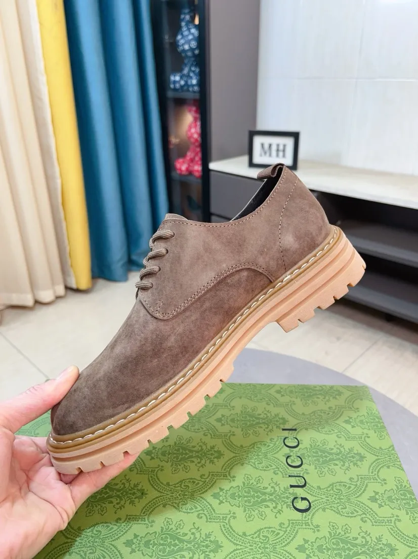 Men's shoes 💰500🌸🌸 (GUCCI) [can be made without label] G's new business boots are full-layer calfskin embossed with classic diamond pattern craftsmanship. They are high-end and classy, ​​versatile and have a full three-dimensional feel. They use raw rubber non-slip outsole. If you look closely, you will be addicted to the leather. You can't extricate yourself ~ the best on the market.          Fabric: Cowhide/Embossed Lining: Cowhide.          Please make a note when placing an order, size: 38-44 (37, 45, 46 can be customized and cannot be returned or exchanged)